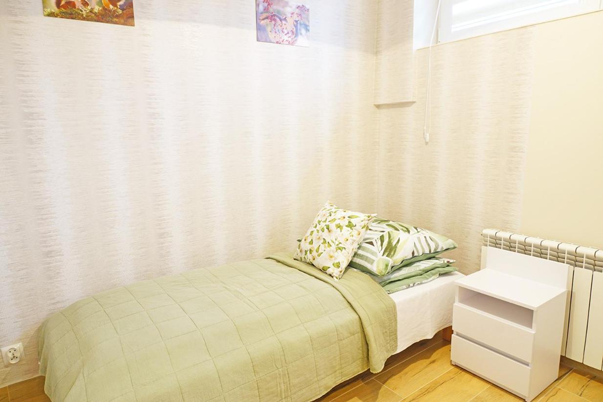 Nad Stawem Appartement Ustroń Kamer foto